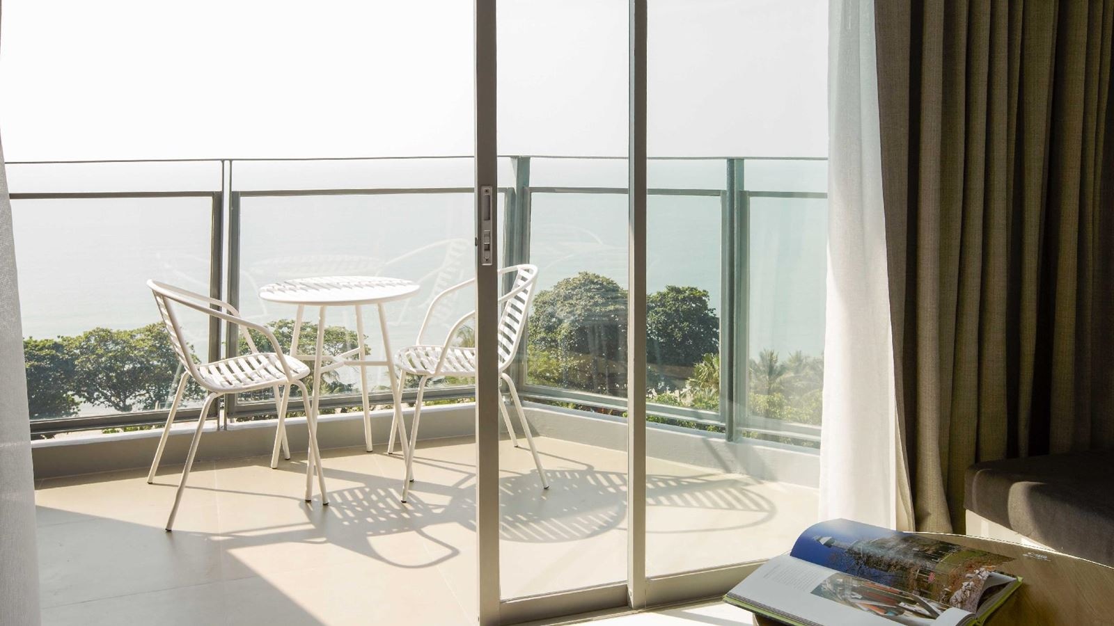 rooms-superior-ocean-view