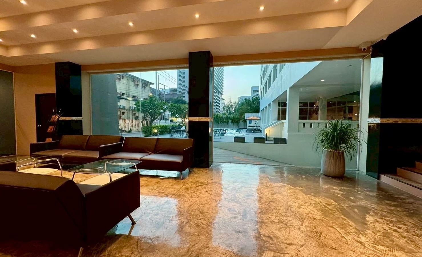 general-main-building