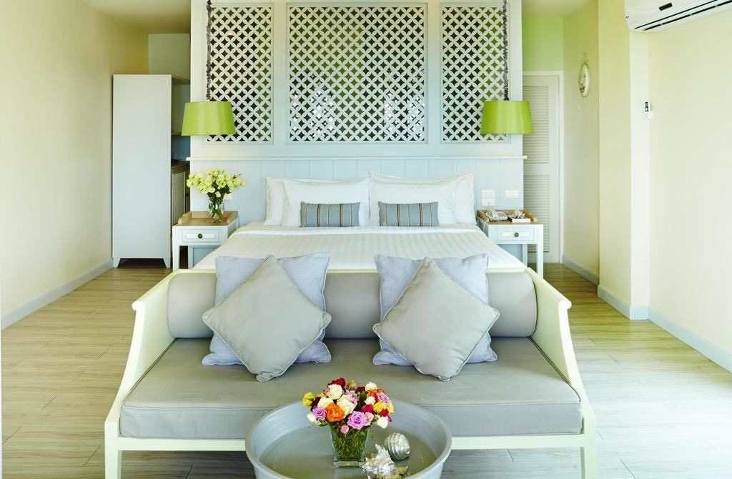 rooms-deluxe-corner-sea-view