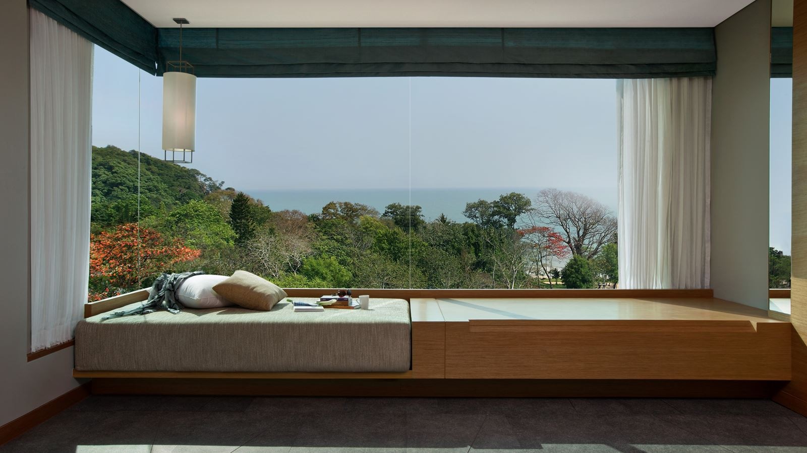 rooms-studio-corner-suite