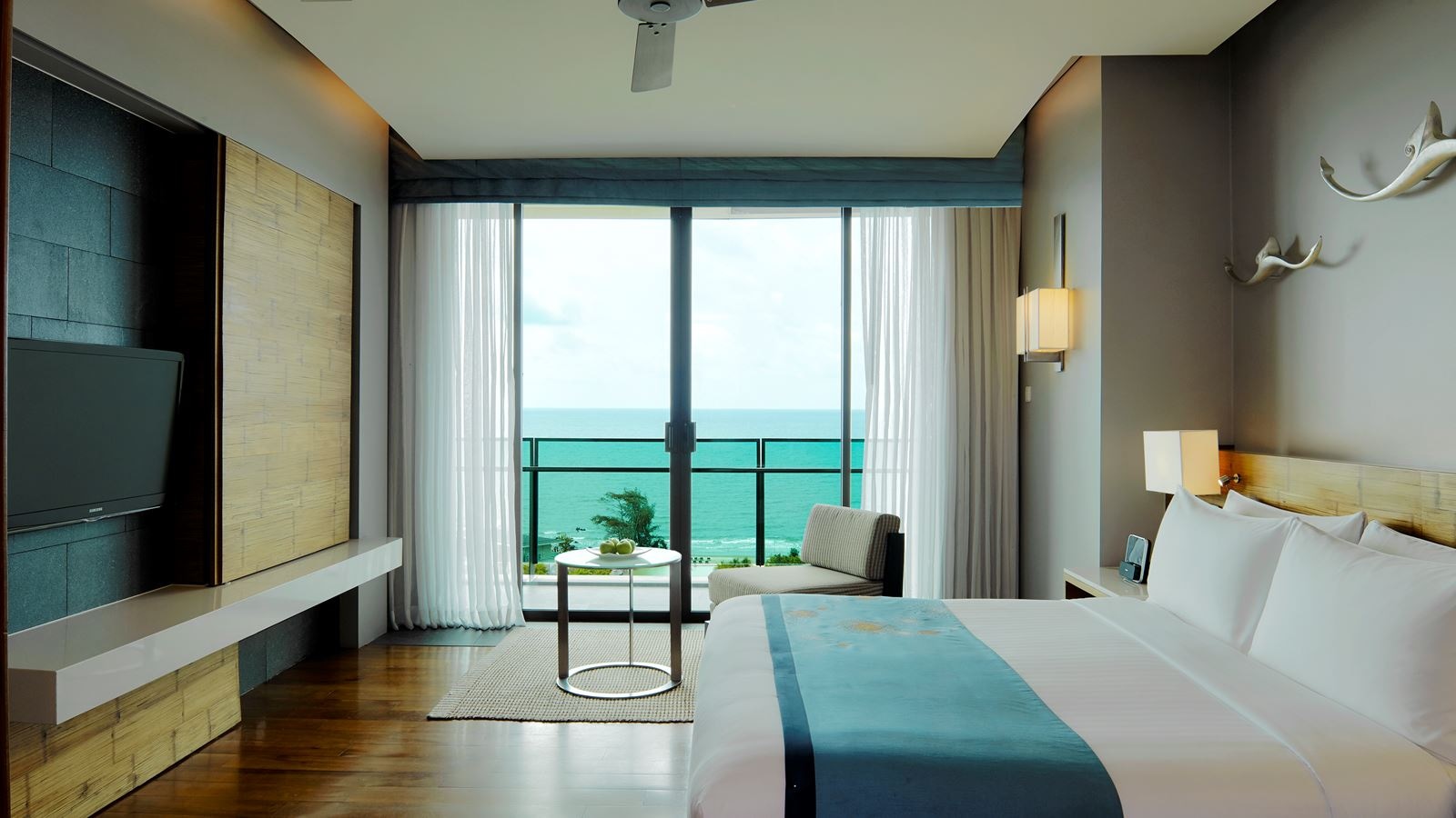 rooms-one-bedroom-suite