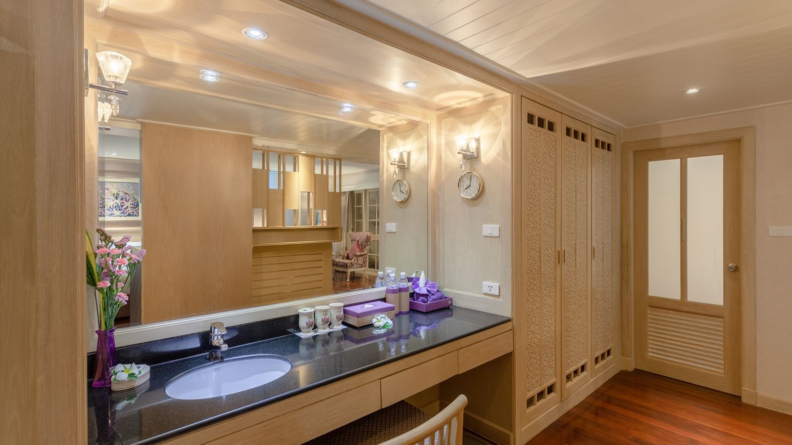 rooms-diamond-jacuzzi-suite