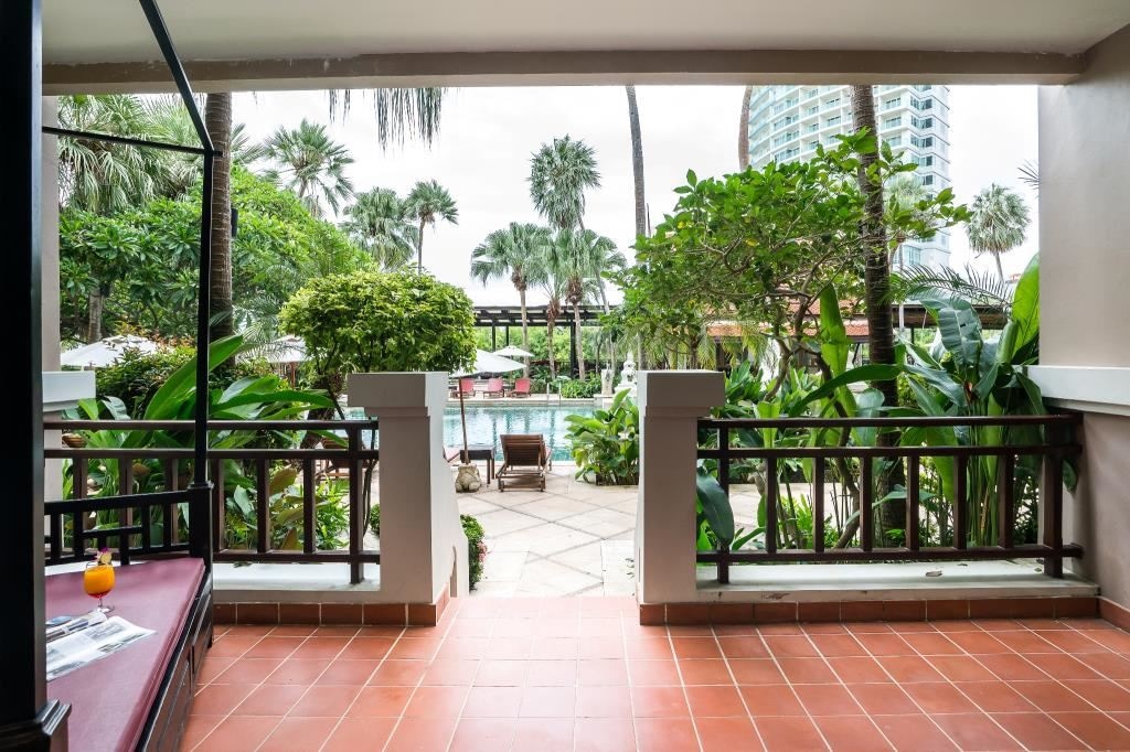 rooms-dorshada-ocean-pool