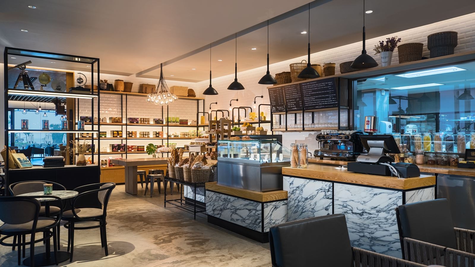 restaurants-the-deli