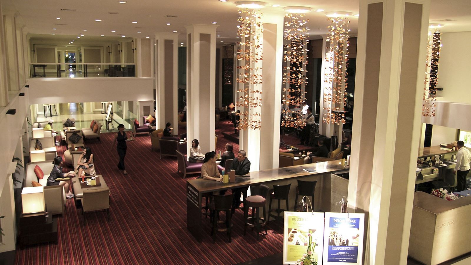 bars-lobby-lounge