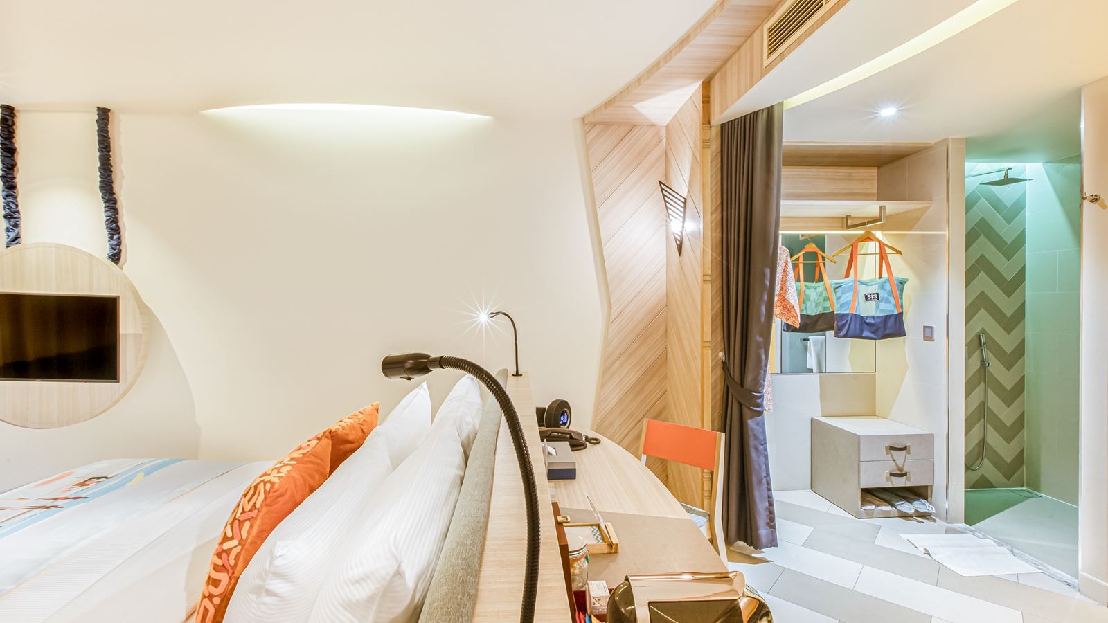 rooms-sis-over-the-sea-partial-sea-view