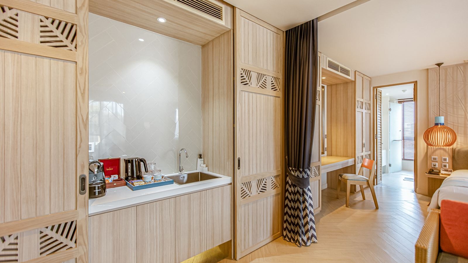 rooms-sis-studio-no-view