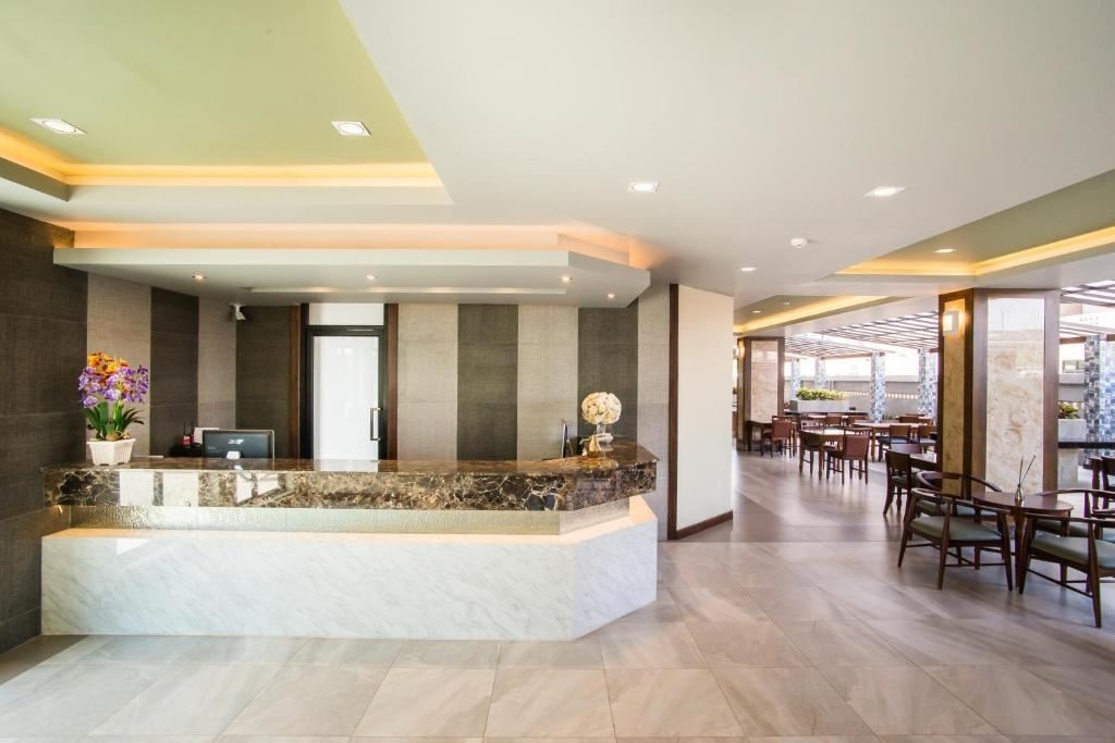 general-main-building