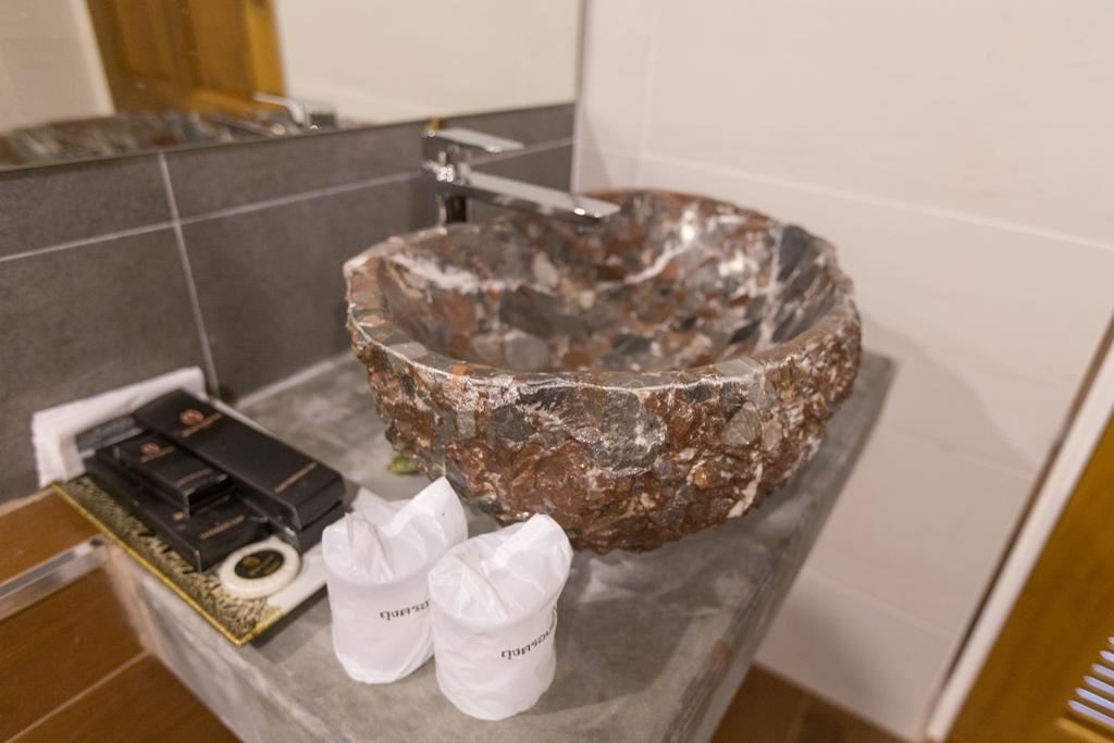 rooms-grand-deluxe-standard