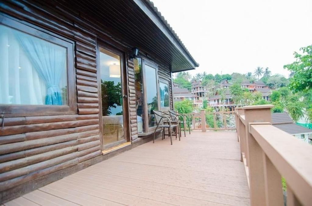 rooms-superior-front-side