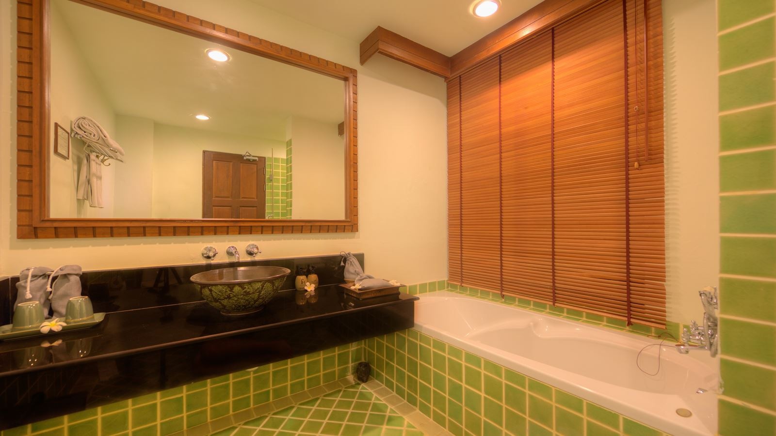 rooms-sunset-jacuzzi