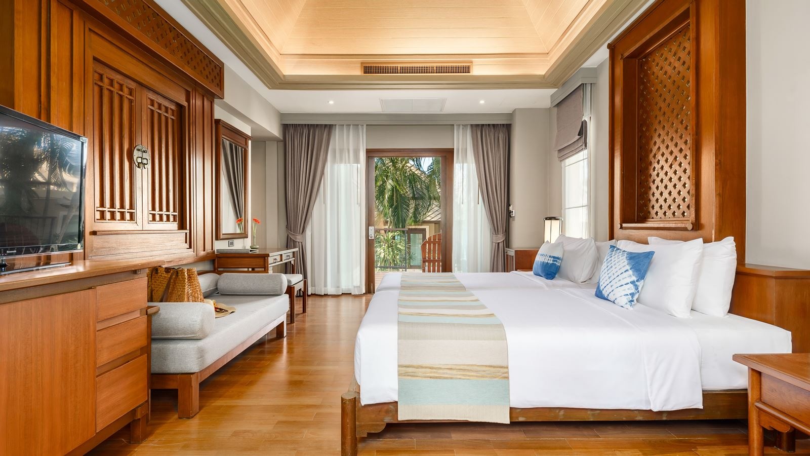 rooms-two-bedroom-garden-villa