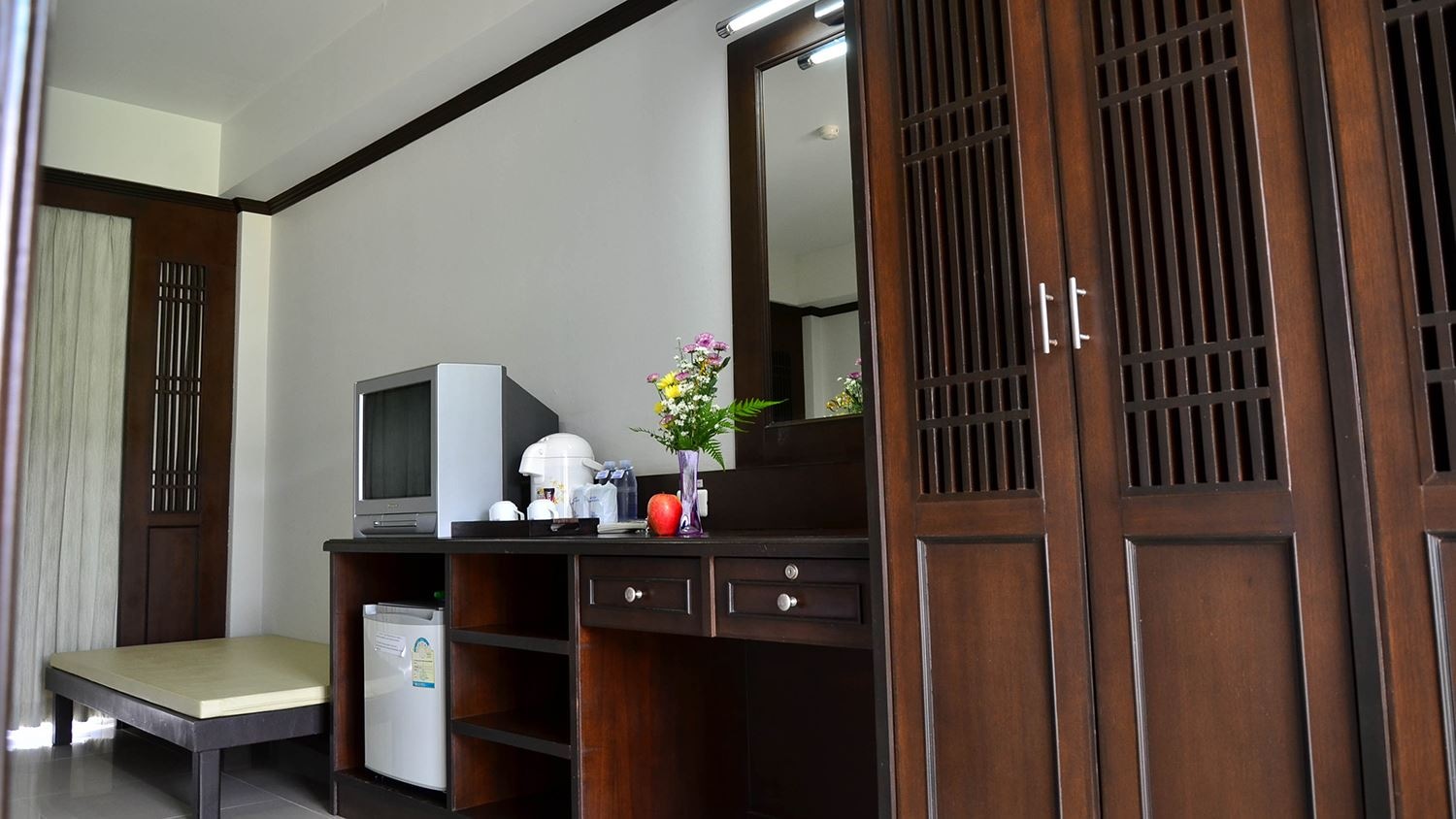 rooms-mini-family-room