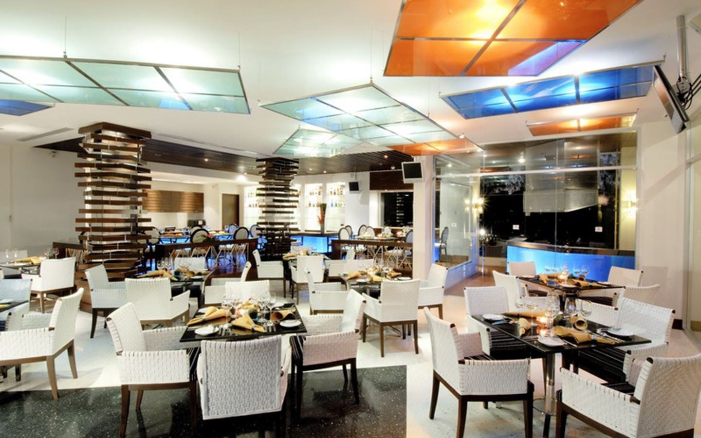 restaurants-chom-talay