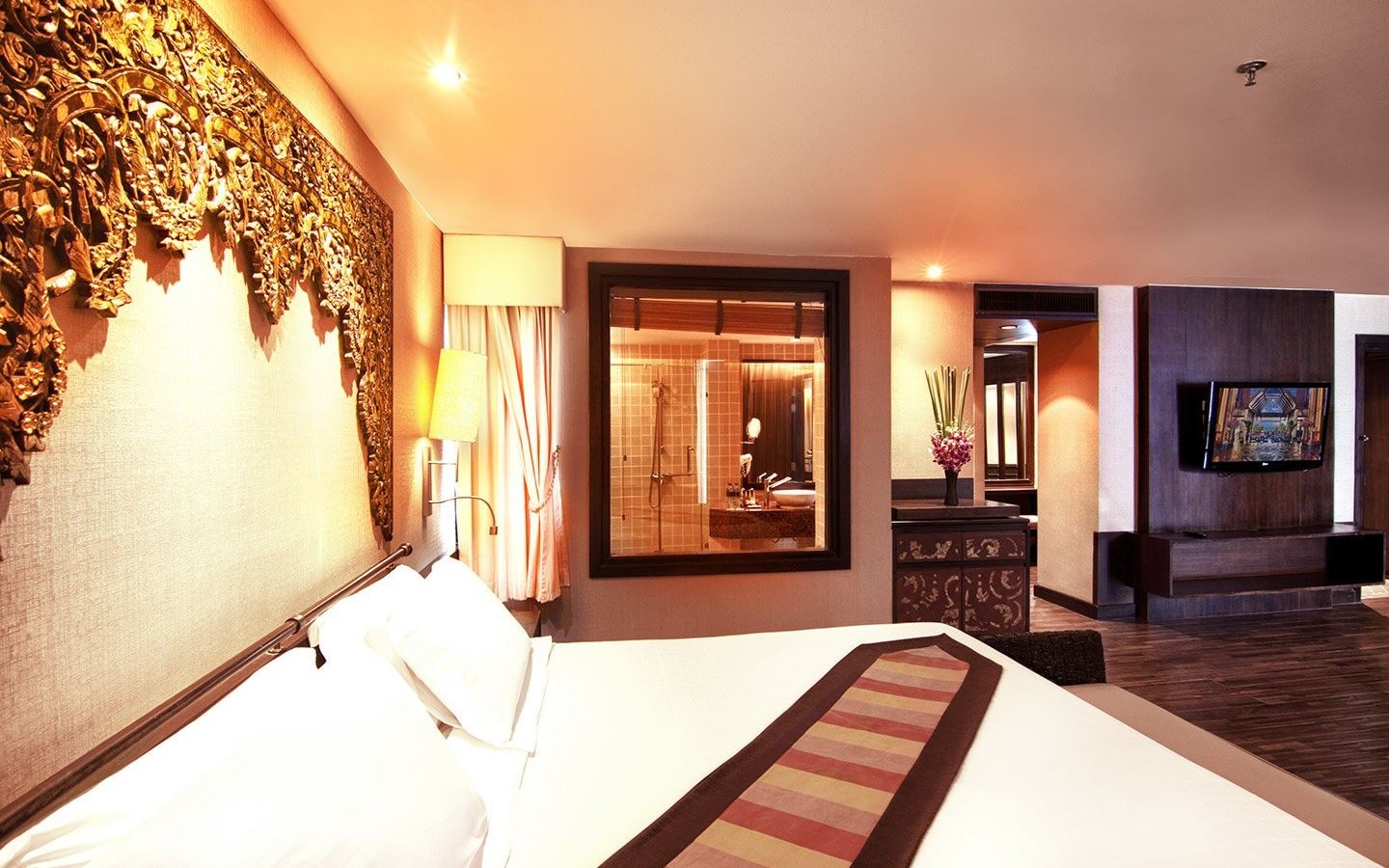 rooms-executive-suite