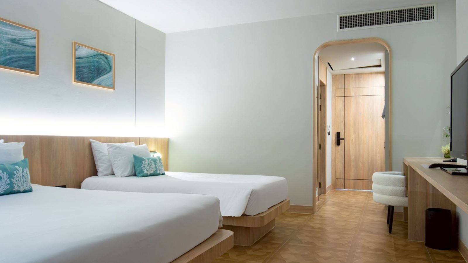 rooms-deluxe-ocean-view