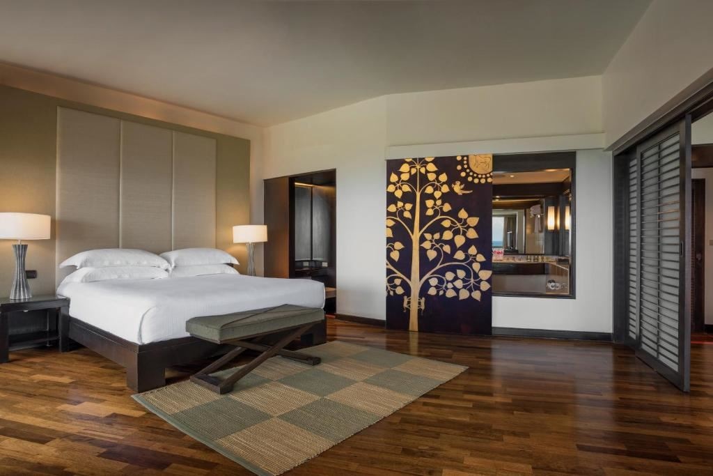 rooms-executive-suite