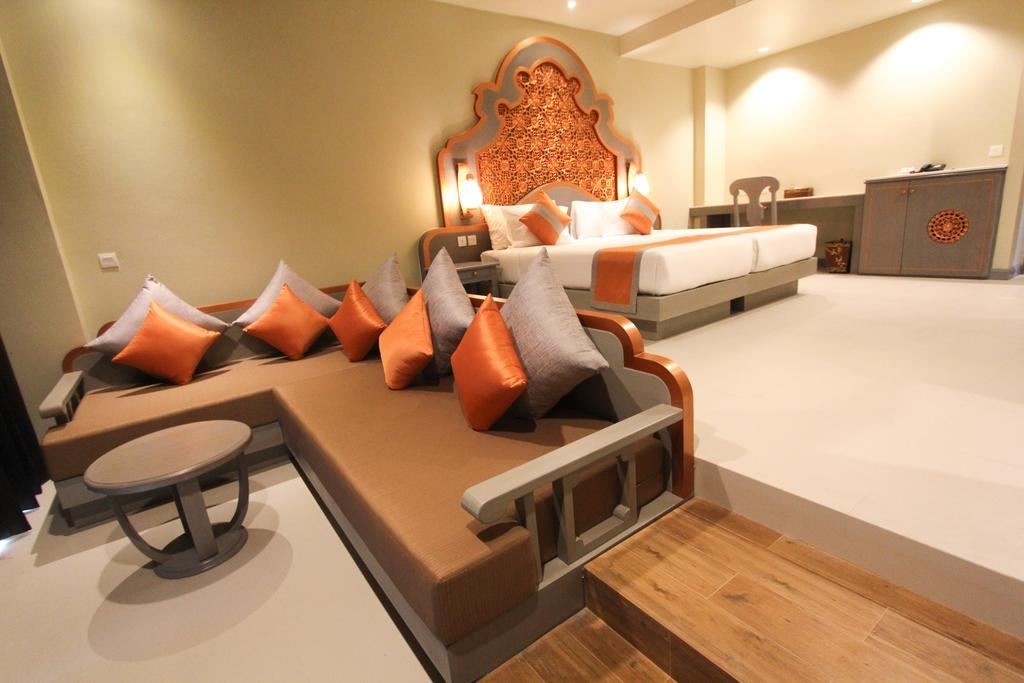 rooms-deluxe-pool-access