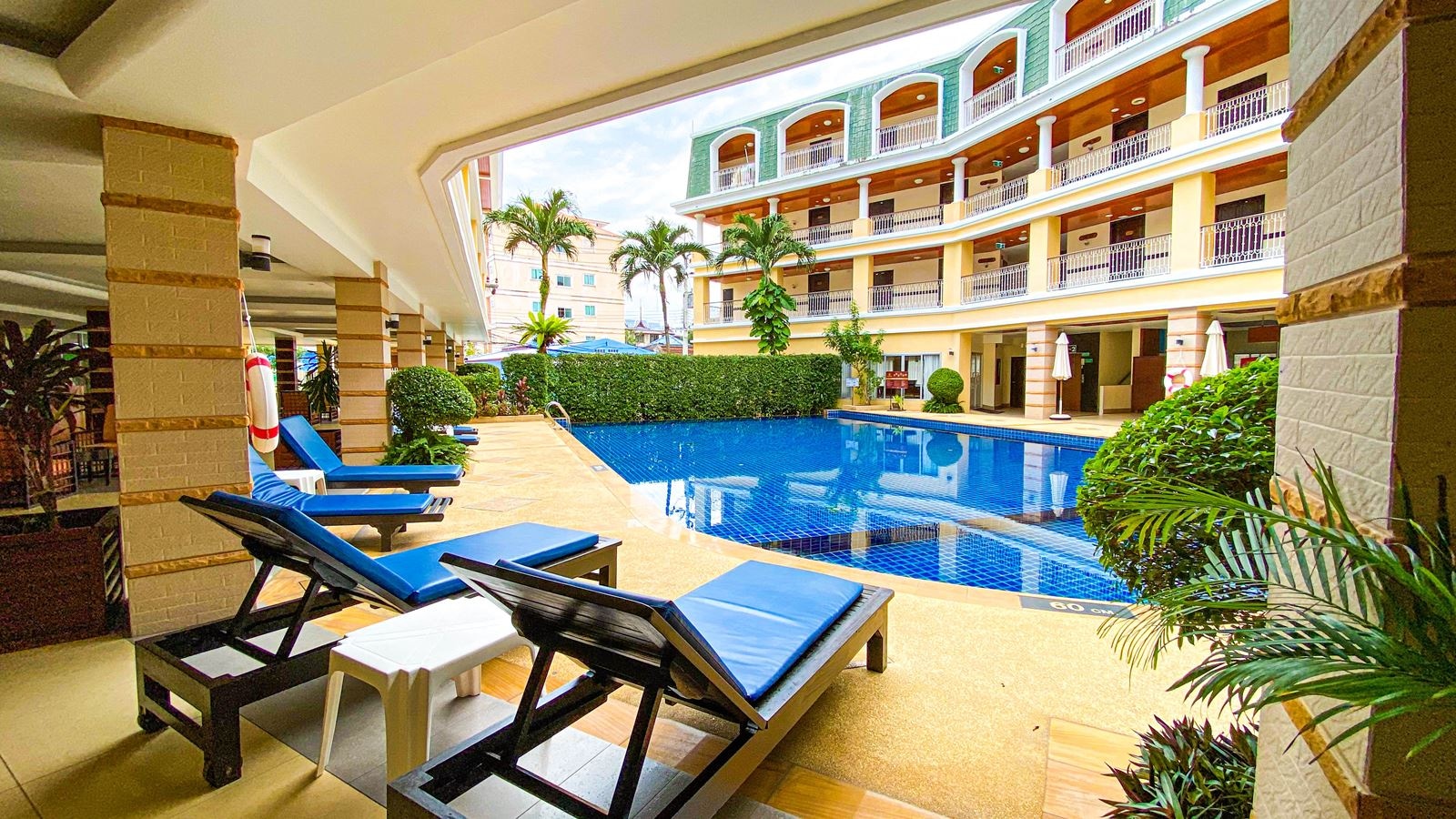 general-main-building