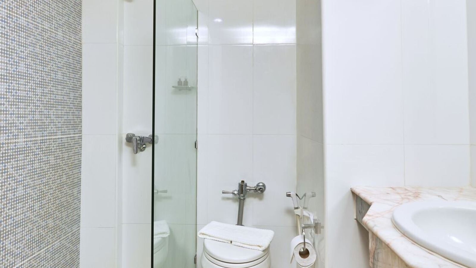 rooms-classic-superior-room