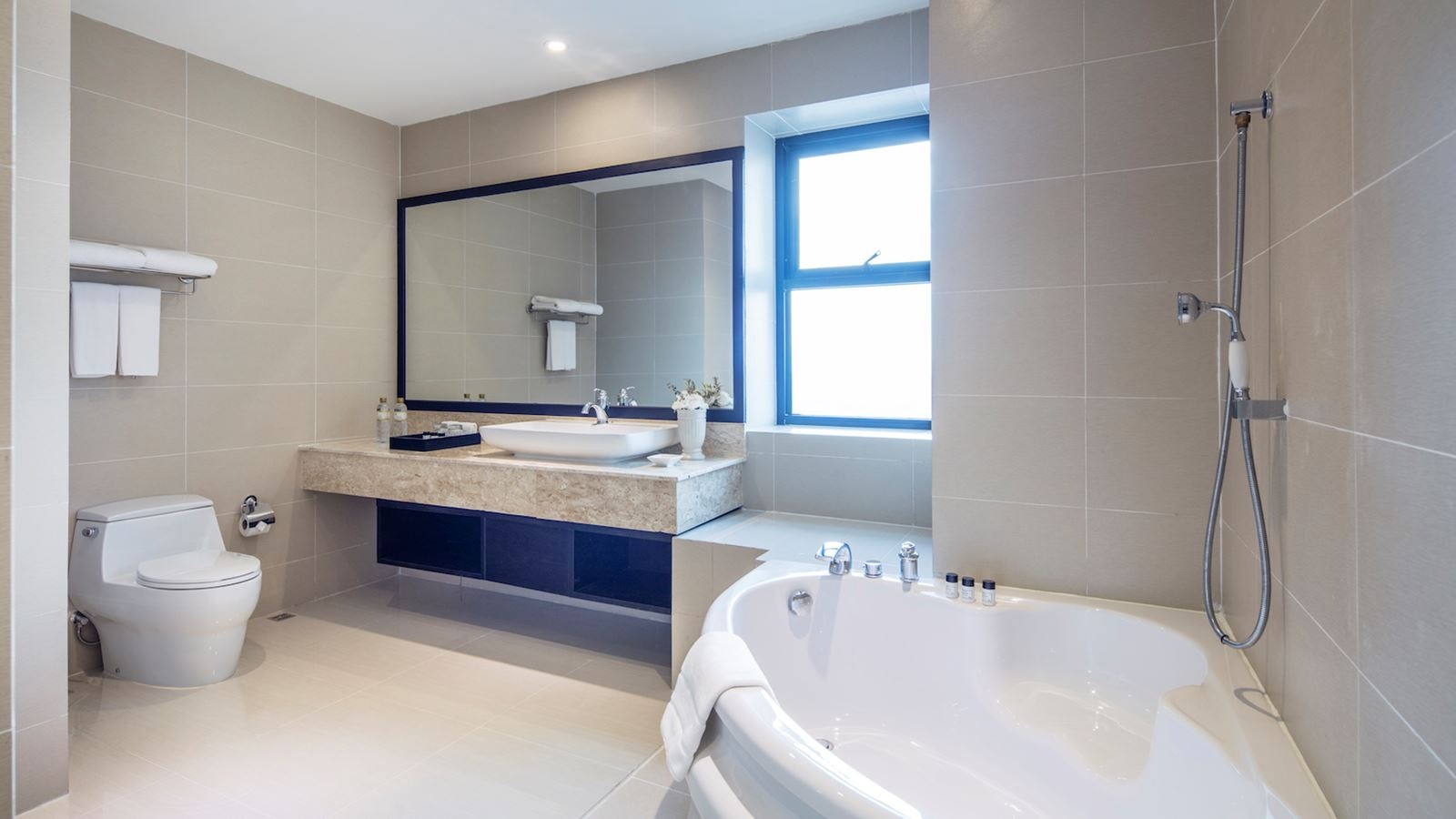 rooms-premium-grand-suite