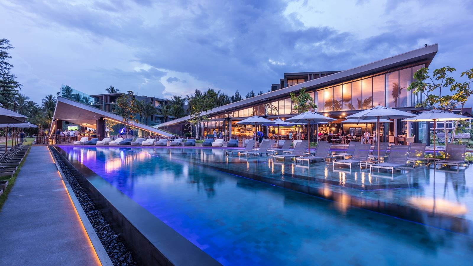 restaurants-kokulo-beach-club-and-restaurant