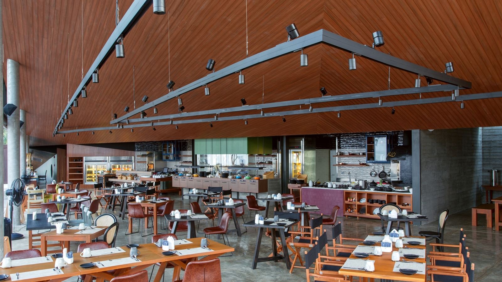 restaurants-kokulo-beach-club-and-restaurant