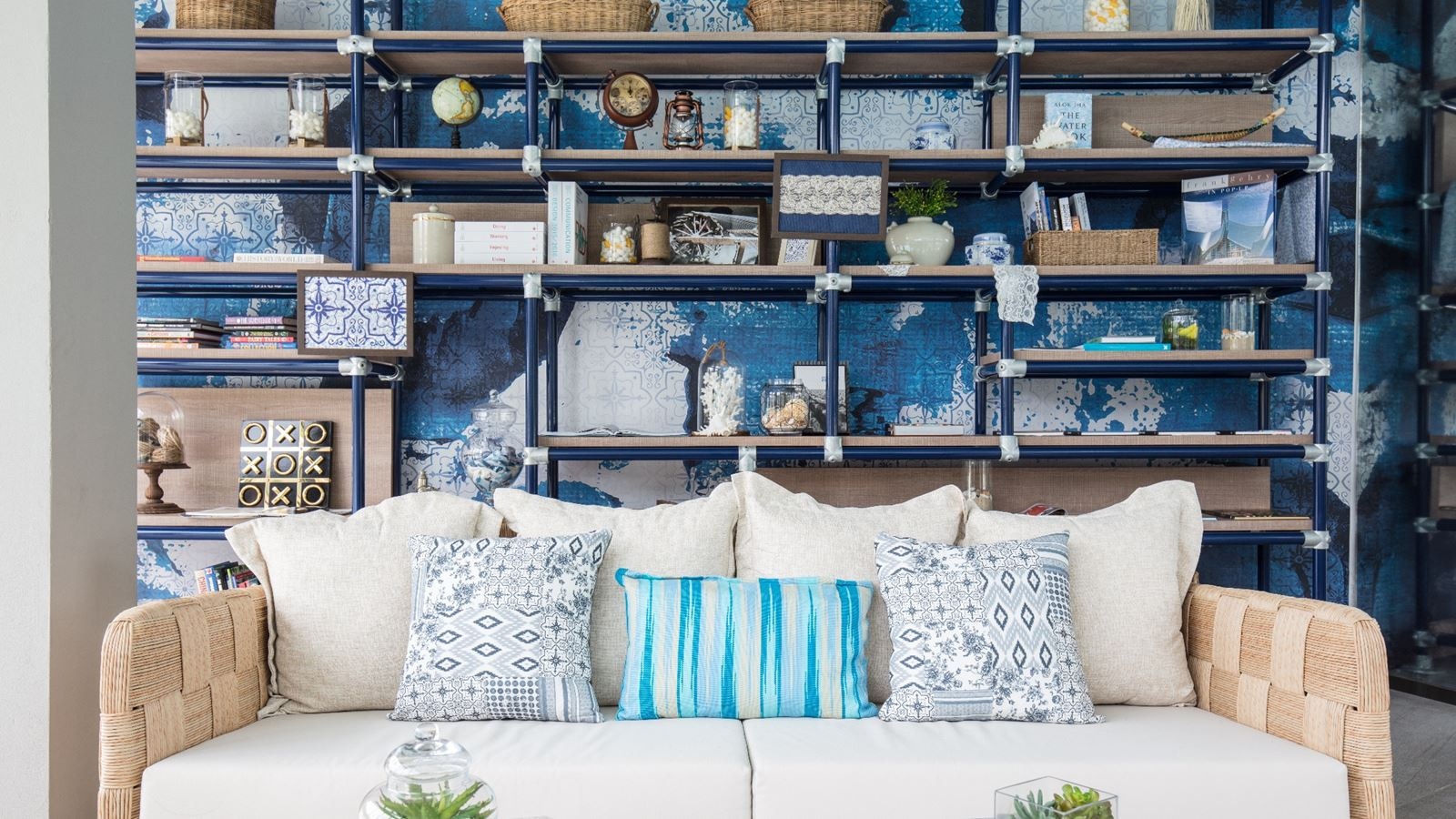 restaurants-cotton-cafe-and-library