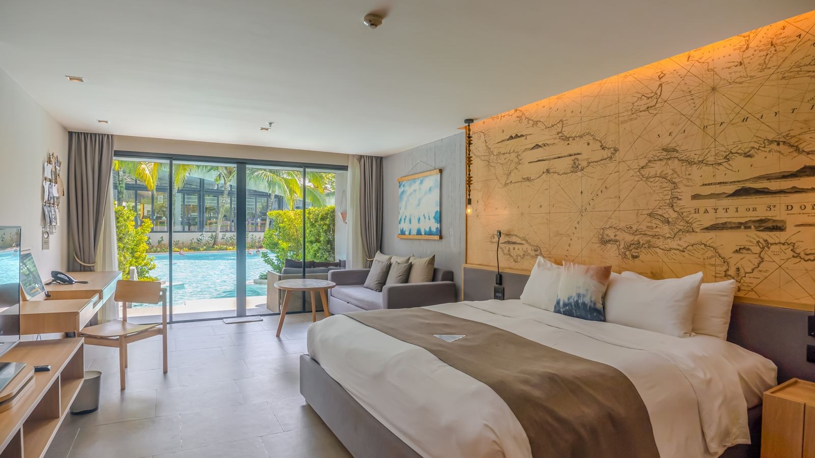 rooms-pool-access-room-2nd-chd-share-bed