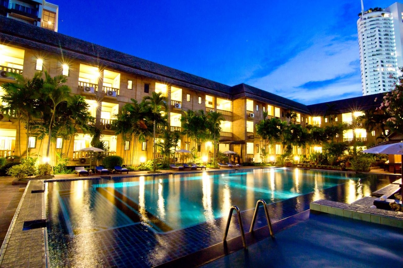 general-main-building