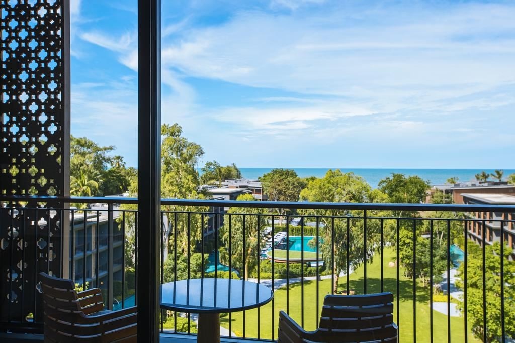 rooms-deluxe-sea-view