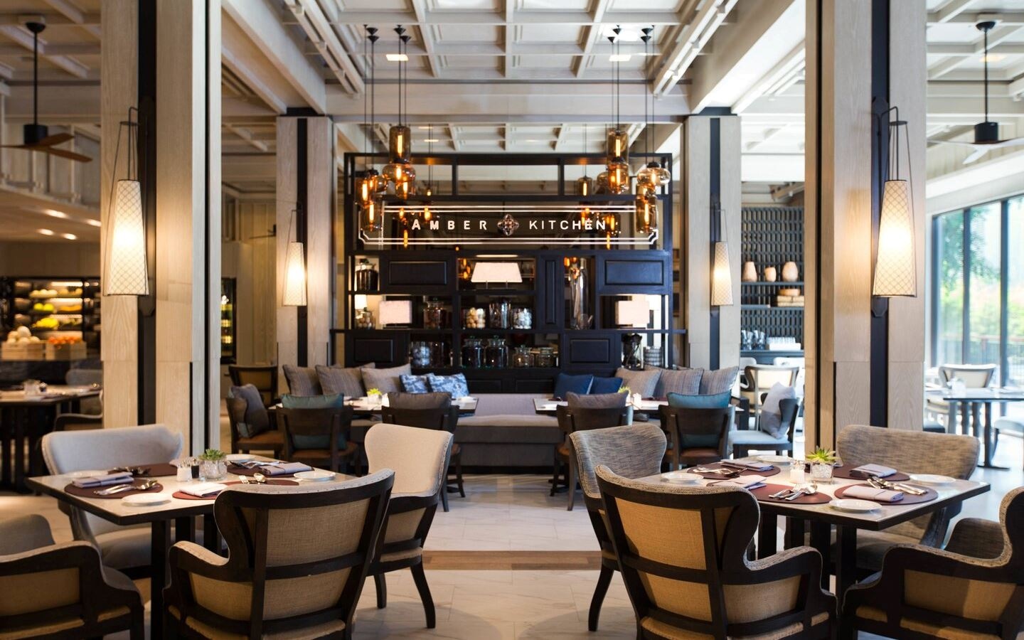 restaurants-amber-kitchen