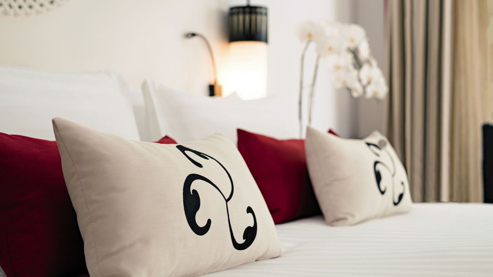 rooms-villa-with-private-pool