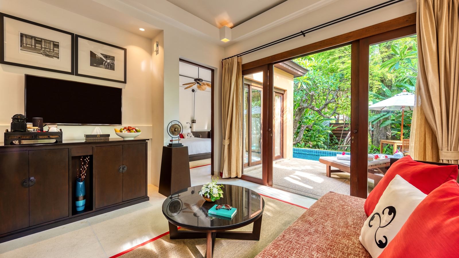 rooms-villa-with-private-pool