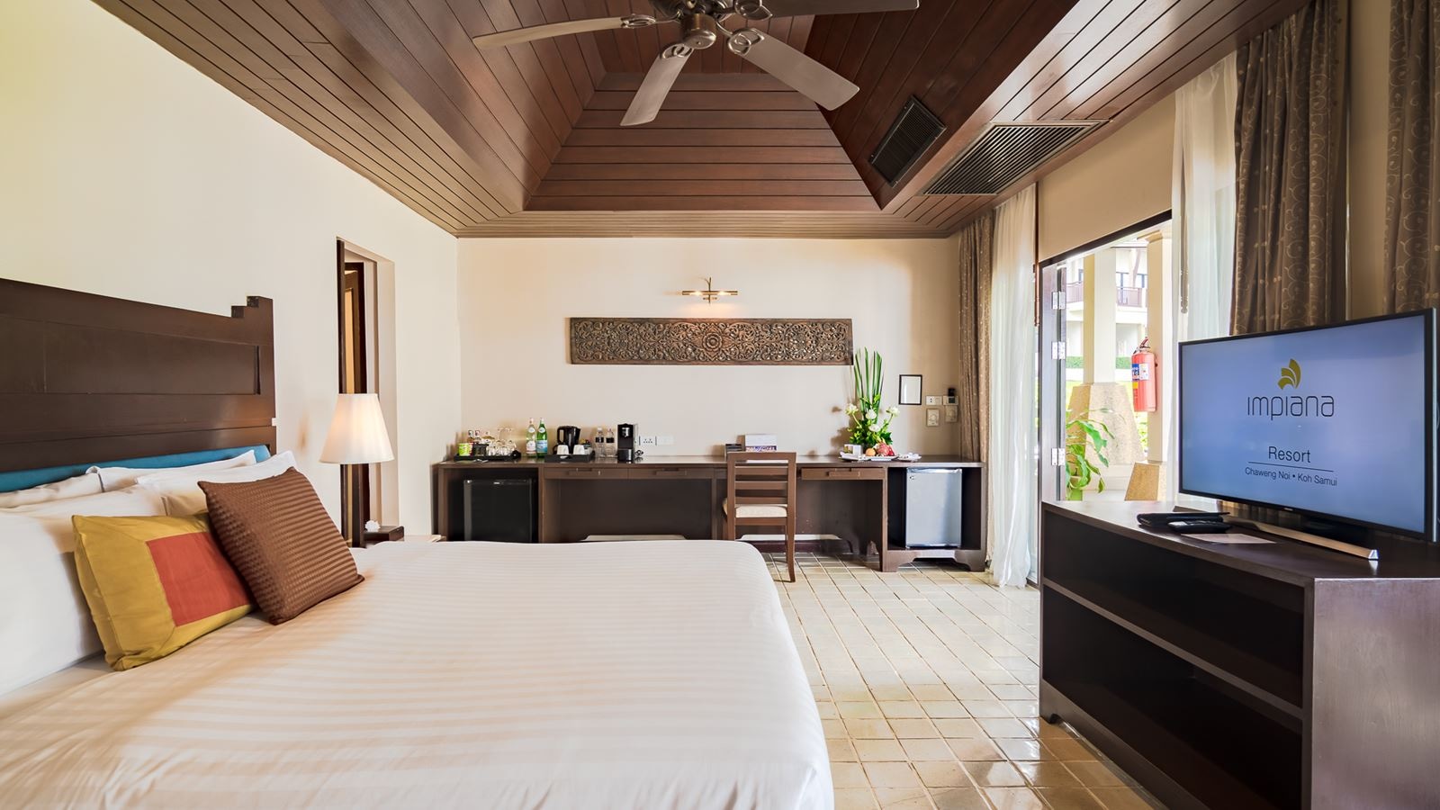 rooms-honeymoon-suite