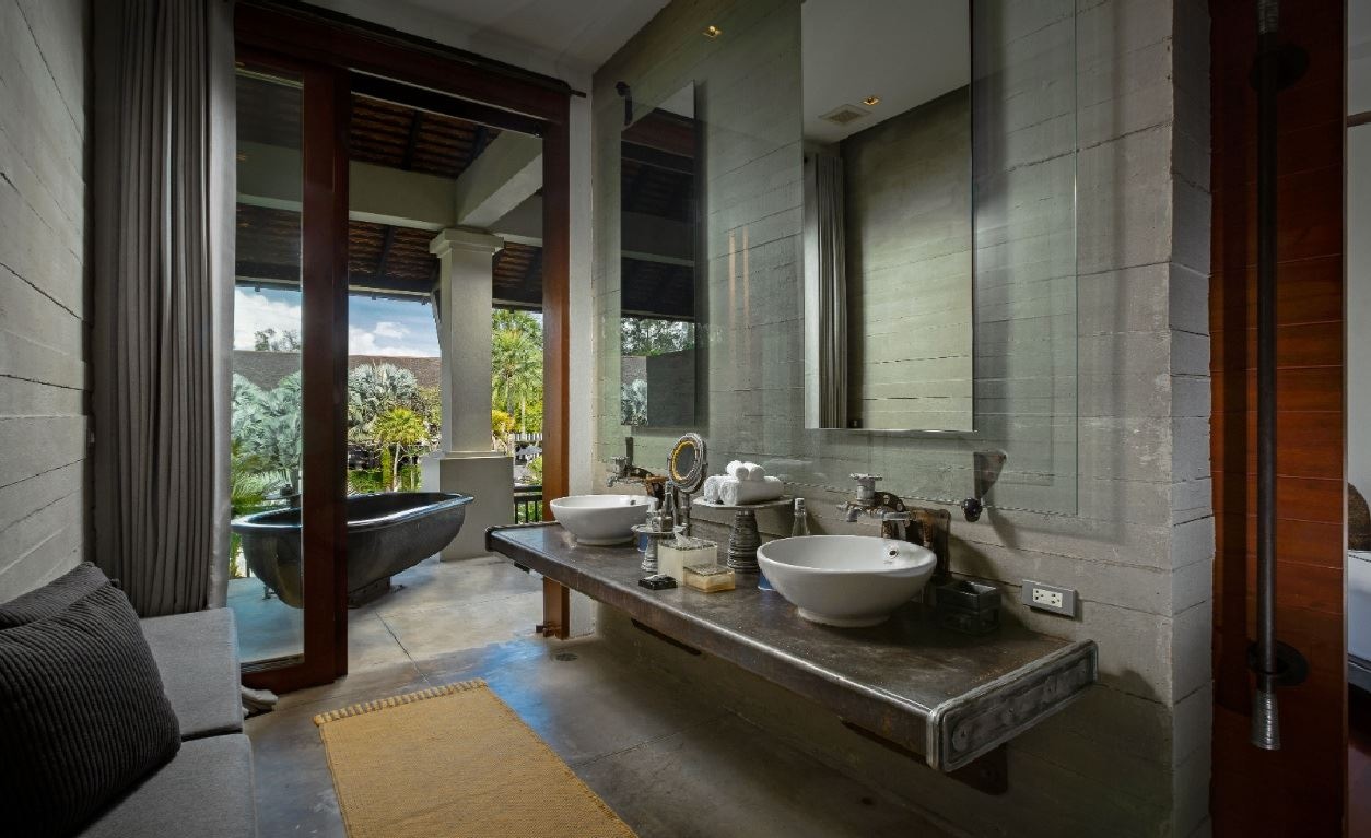 rooms-pearl-bed-suite