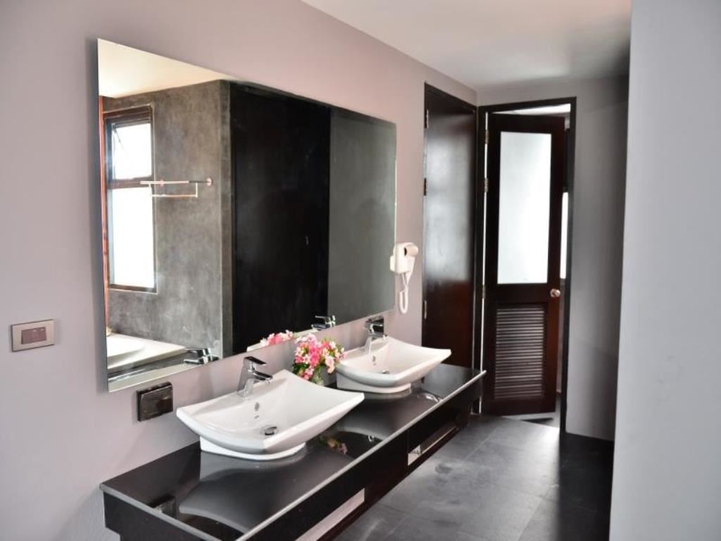 rooms-2-bedroom-pool-villa