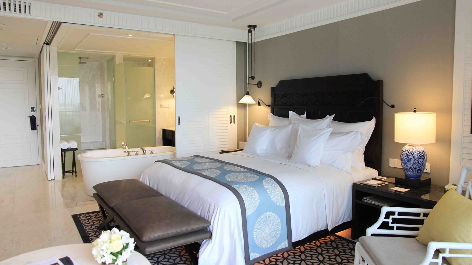 rooms-superior-room-bluport-wing