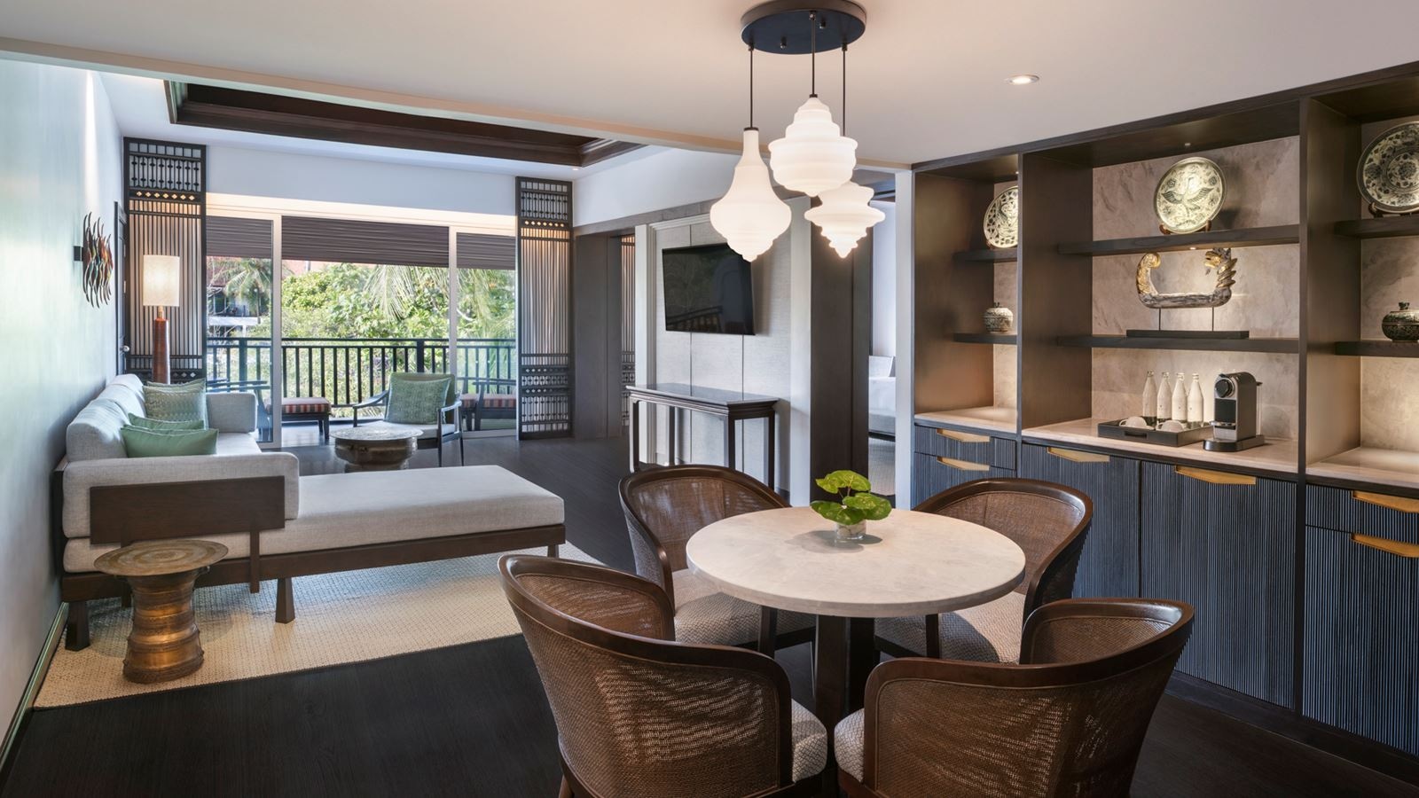 rooms-executive-suite