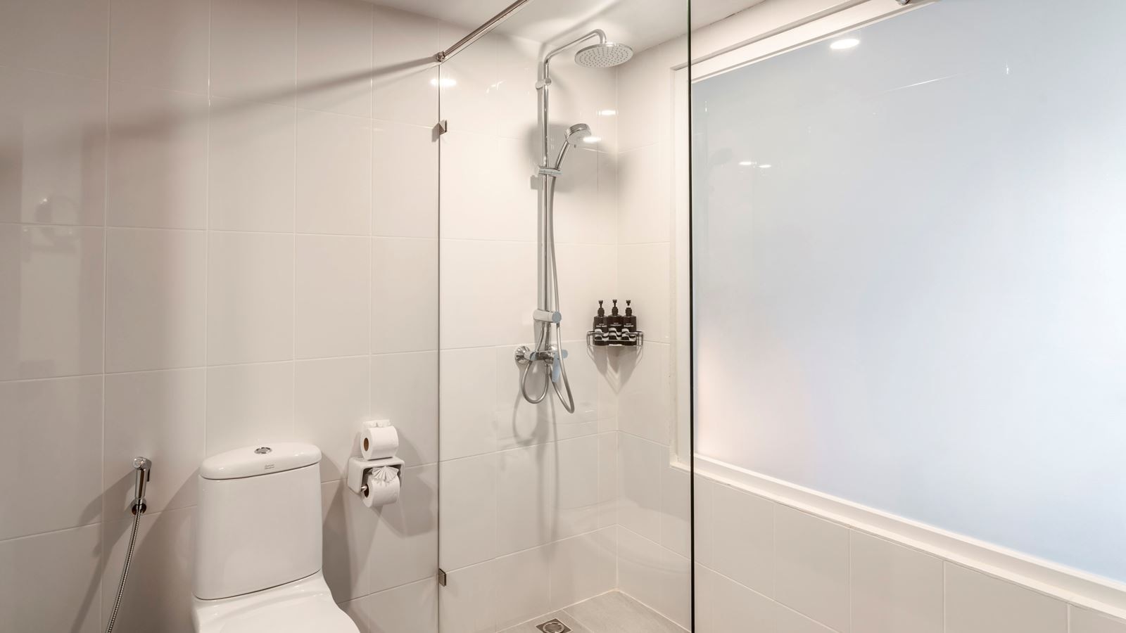 rooms-grand-deluxe-back-view