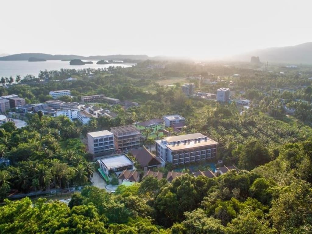 general-main-building