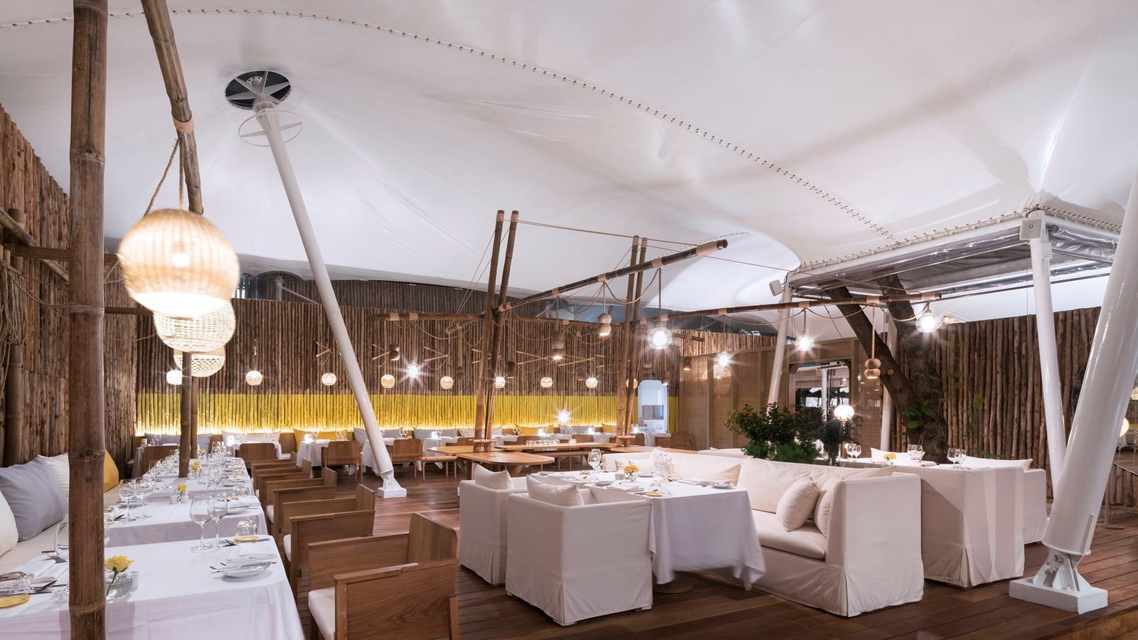 restaurants-the-tent-restaurant-and-bar