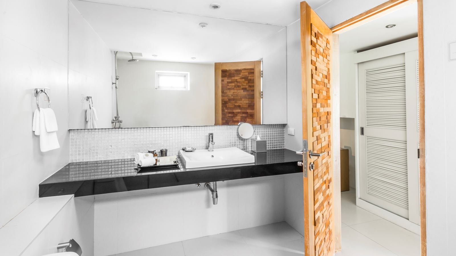 rooms-two-bedroom-modern-pool-villa