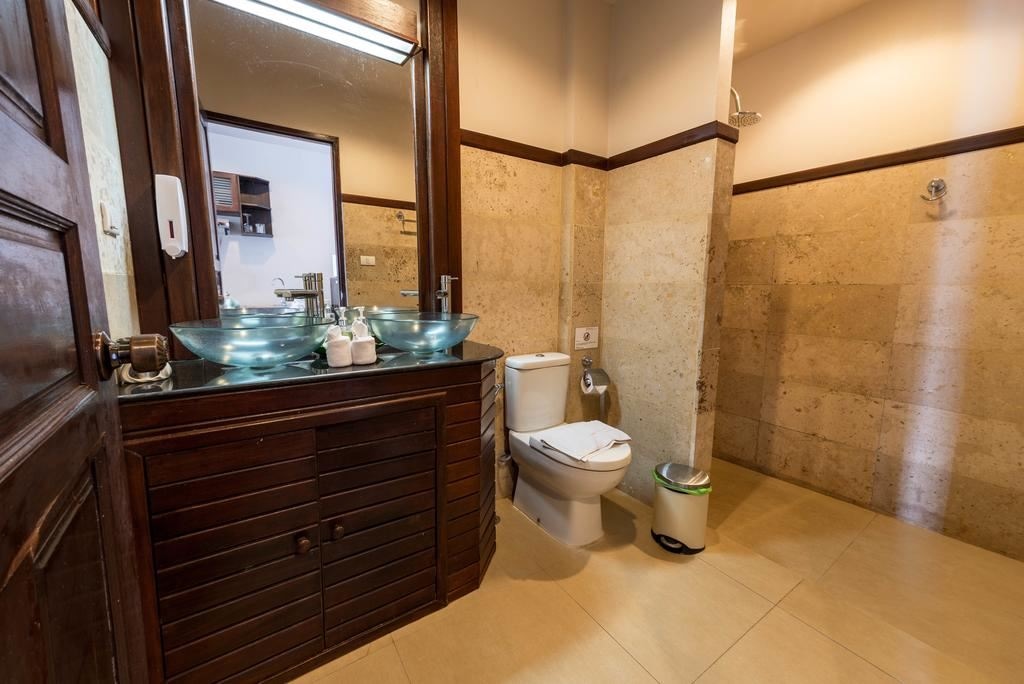 rooms-studio-suites-sea-view