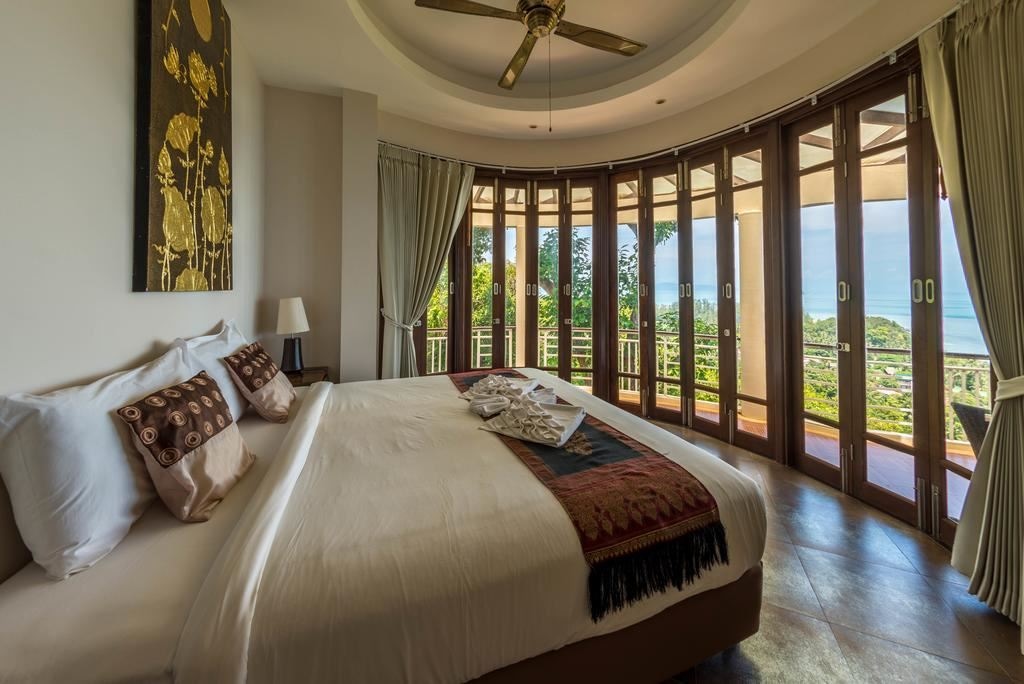 rooms-sunset-2br-penthouse