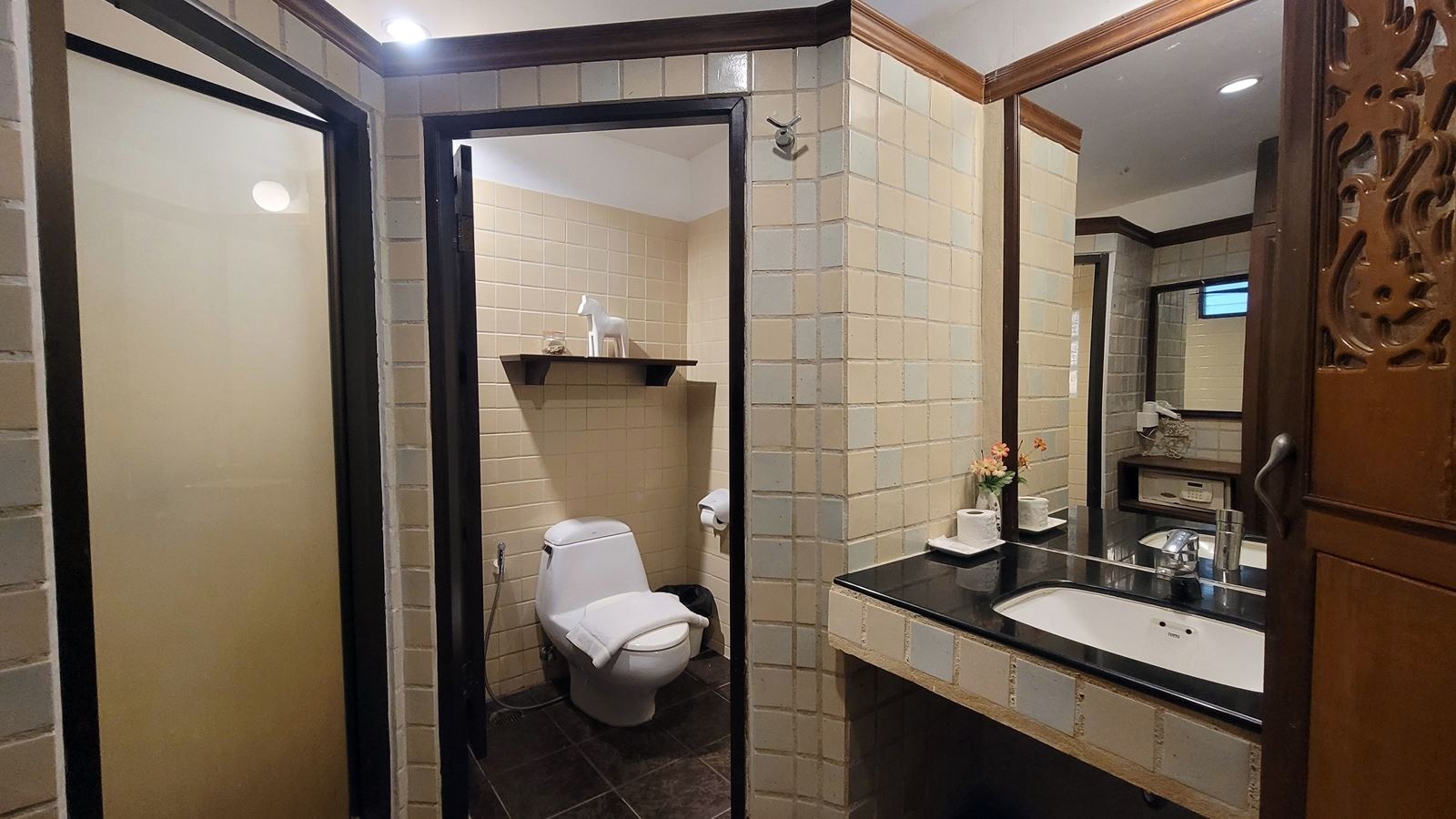 rooms-superior-garden-view