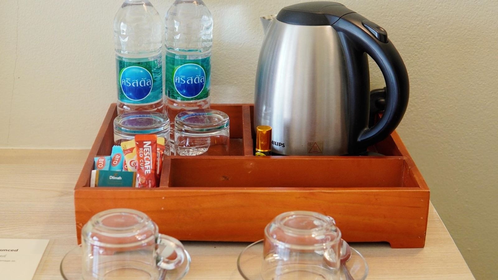 rooms-seaside-deluxe-building-room