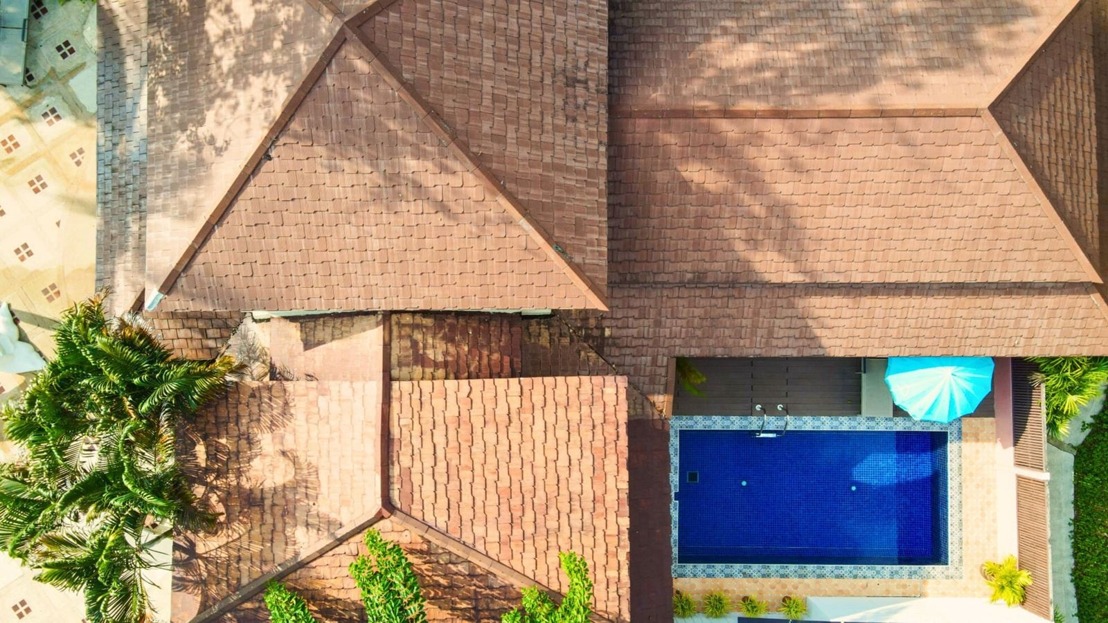 rooms-seaview-deluxe-pool-villa