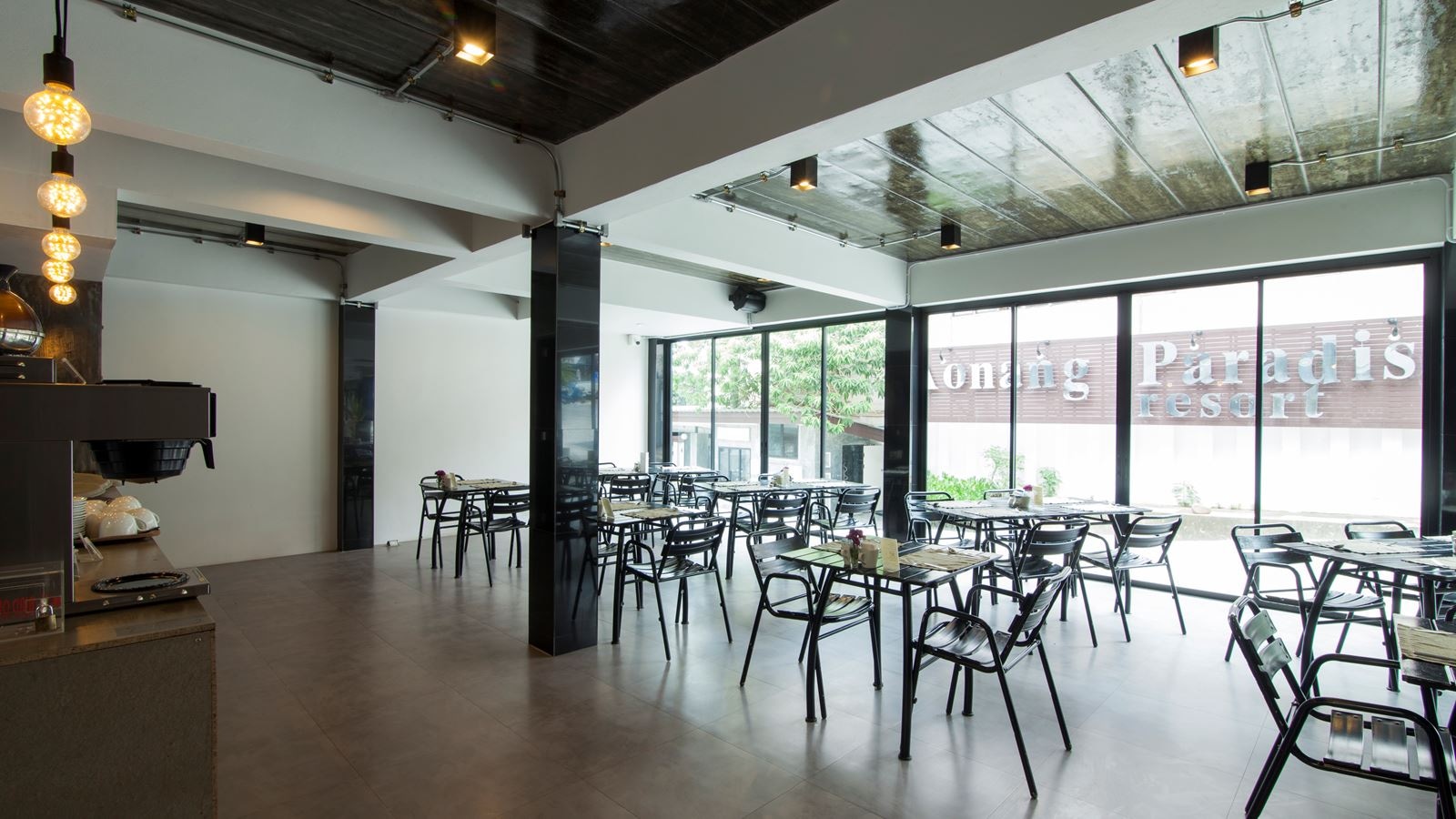 restaurants-bird-of-paradise-restaurant