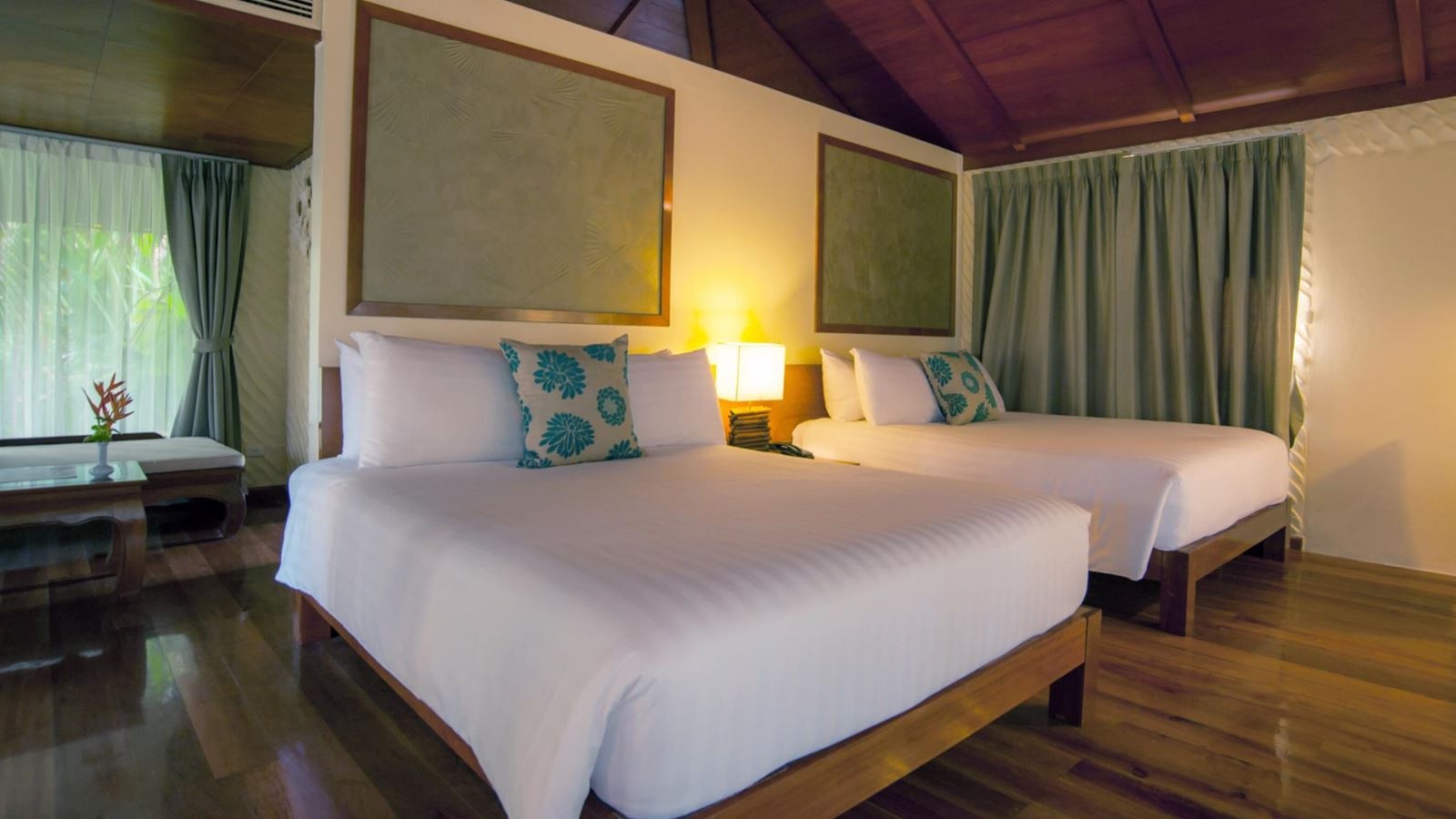 rooms-premium-deluxe-ocean-view-cabana